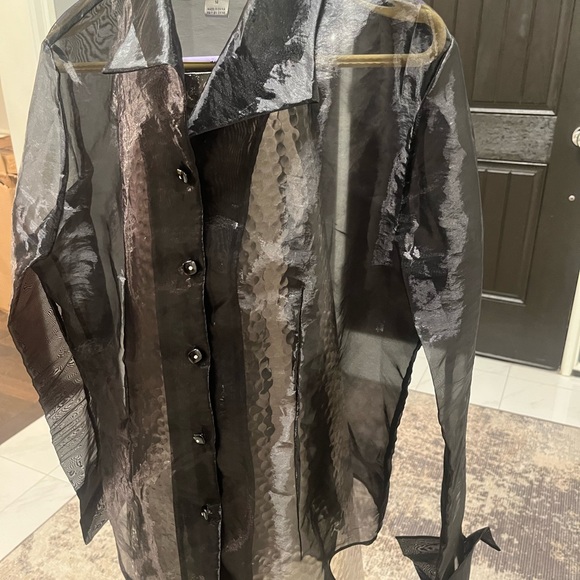 Nygard collection sheer black size 14 evening blouse with cuffs Beautiful sheer - Picture 12 of 16